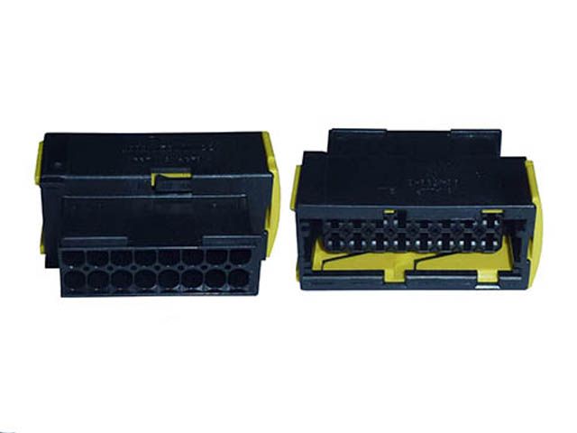 0001530022 – CONECTOR 15P MERCEDES 1215C/1718C