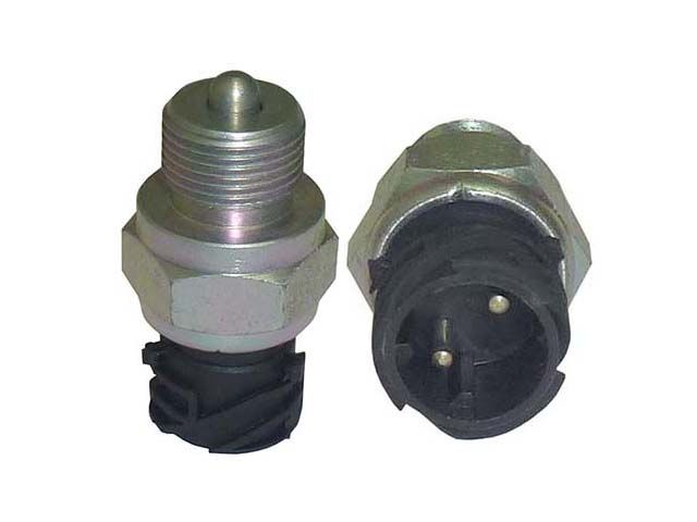 0015457409 – INTERRUPTOR MARCHA MERCEDES 1620/25