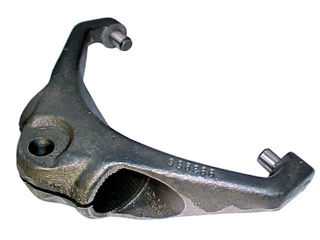 1667058 – GARFO EMBREAGEM VOLVO NL/EDC