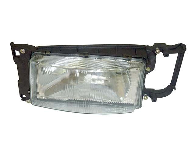 1733229 – FAROL NINO SCANIA S4 / 124G