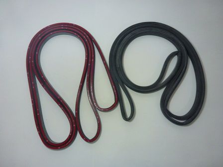 2TA837911 – BORRACHA PORTA VW 7100/8120