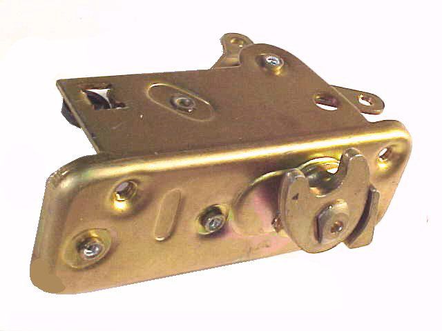 3087207135 – FECHADURA DIR MERCEDES L1113