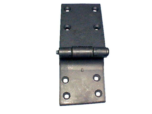 3317207137 – DOBRAD PORTA DIR MERCEDES 1113