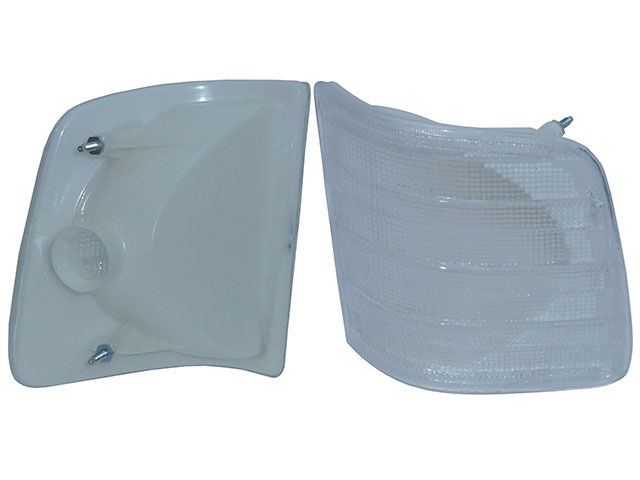 3848207121 – LANTERNA SETA MERCEDES BICUDOS