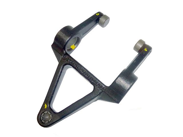 6952500013 – GARFO DESENGATE MERCEDES O400