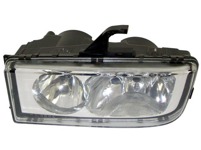 9408201361 – FAROL ESQ MERCEDES AXOR1933